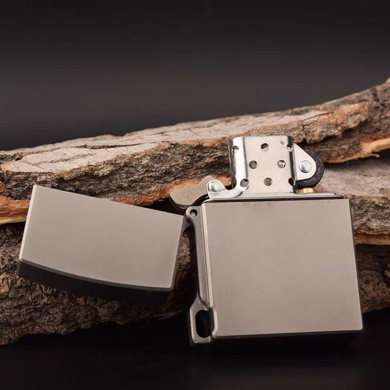 Tytanowy zapalniczka olejowa T – Fire Starting Kit recenzja i cena